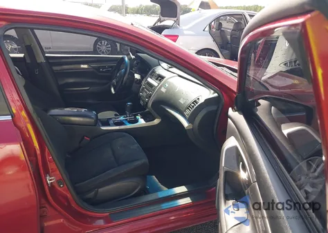 2015 Nissan Altima 2.5/2.5 S/2.5 Sl/2.5 Sv из США, поврежденный, VIN 1N4AL3AP0FC277320